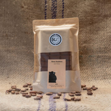 La tablette de chocolat de couverture lait 45%  MATO SONHÔTO