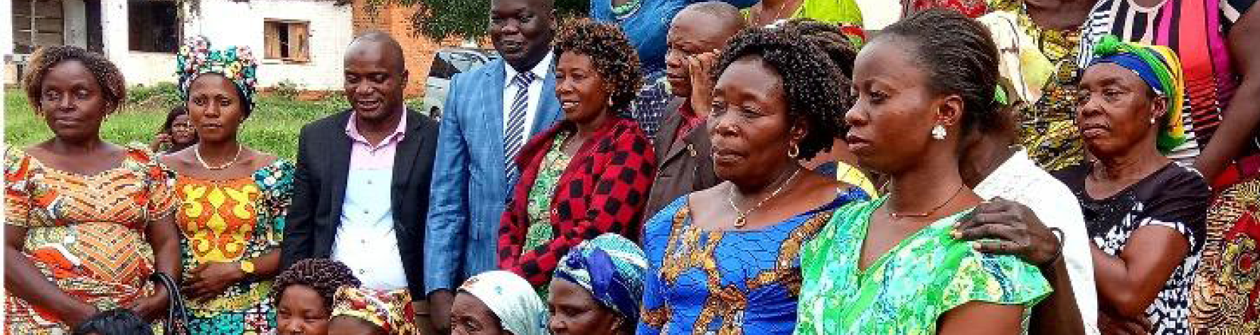 Réunion d'hommes et de femmes Mambasa